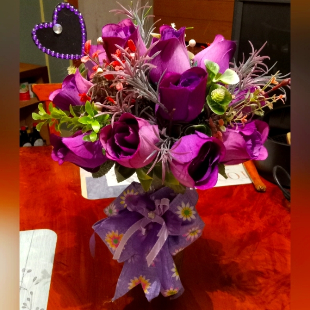Vase Beautiful Artificial Flowers